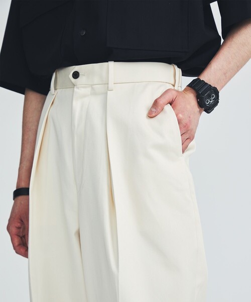 markaware（マーカウェア）の「PLEATED WIDE TROUSERS（スラックス