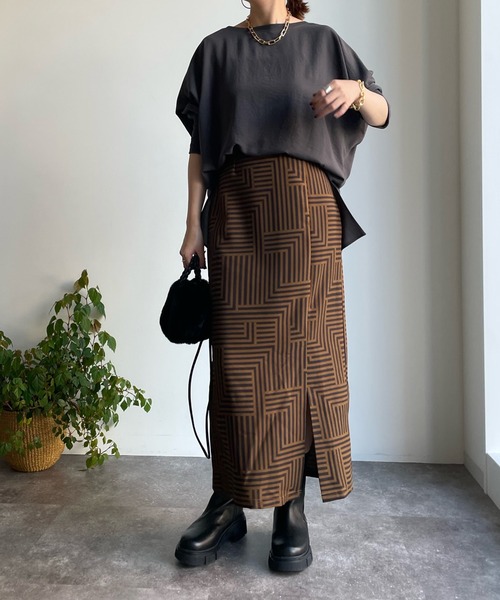 DouDou（ドゥドゥ）の「リブ切替ジョーゼットドルマンブラウス（シャツ/ブラウス・レディース・チャコールグレー/オフホワイト/サックスブルー・FREE）」の12枚目の写真