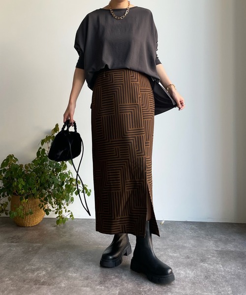 DouDou（ドゥドゥ）の「リブ切替ジョーゼットドルマンブラウス（シャツ/ブラウス・レディース・チャコールグレー/オフホワイト/サックスブルー・FREE）」の17枚目の写真