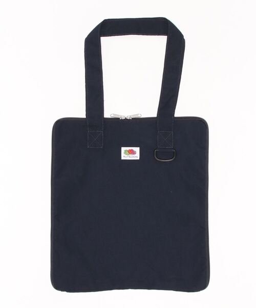 FRUIT OF THE LOOM（フルーツオブザルーム）の「NYLON  ROUND FASNAR TOTE BAG / ナイロン / トートバッグ / A4 / コンパクト / カジュアル / ファスナー（トートバッグ・メンズ・ブラック/ベージュ/ネイビー/グレー/ピンク/ミント・FREE）」の5枚目の写真