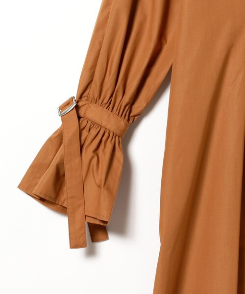 BeAMS DOT(ビームスドット)の「BeAMS DOT / オープンショルダー ロングシャツワンピース(シャツワンピース・レディース・ブラック/オレンジ/ホワイト・FREE)」の11枚目の写真
