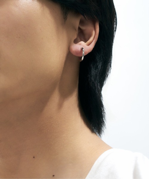 Jewel closet by L&Co.（ジュエルクローゼットバイエルアンドコー）の「Pt900 フープ ピアス（ピアス（両耳用）・レディース・プラチナム・FREE）」の3枚目の写真