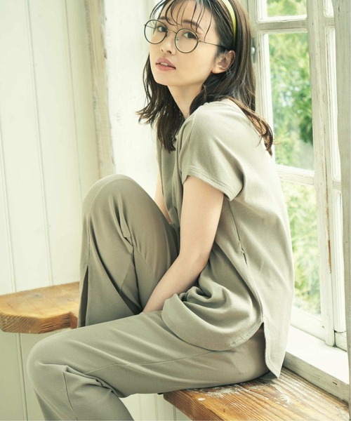 ikka(イッカ)の「テレコ裾スリットパンツ(その他パンツ・レディース・チャコールグレー/ブラウン系その他・L/M)」の8枚目の写真