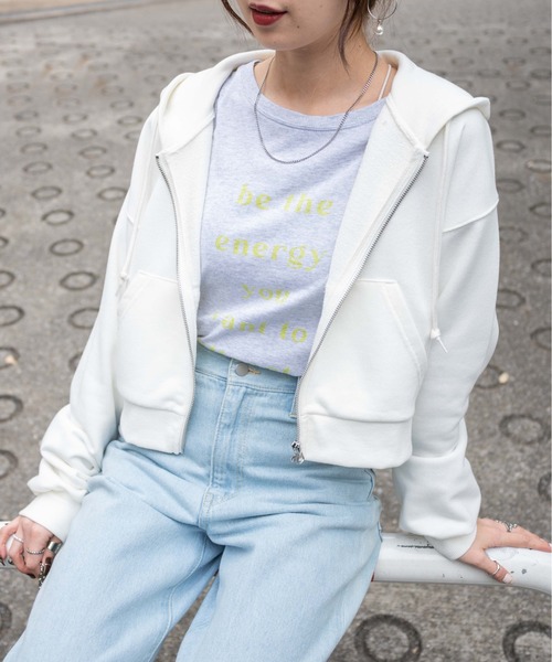 WEGO(ウィゴー)の「WEGO/ショートZIPパーカー(パーカー・レディース・ブラック/ホワイト/杢グレー・FREE)」の2枚目の写真