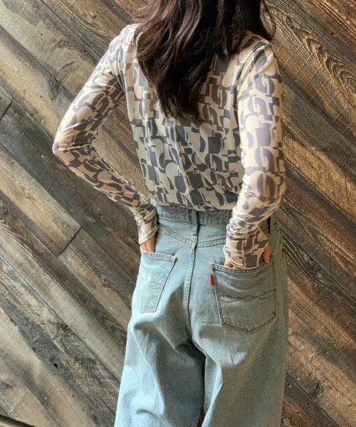 mi via loca（ミヴィアロカ）の「チュール柄スキントップス（Tシャツ/カットソー・レディース・ベージュ/グレー/イエロー/ブルー/ネイビー/カーキブラウン/ライトグレー/アイボリー・FREE）」の9枚目の写真