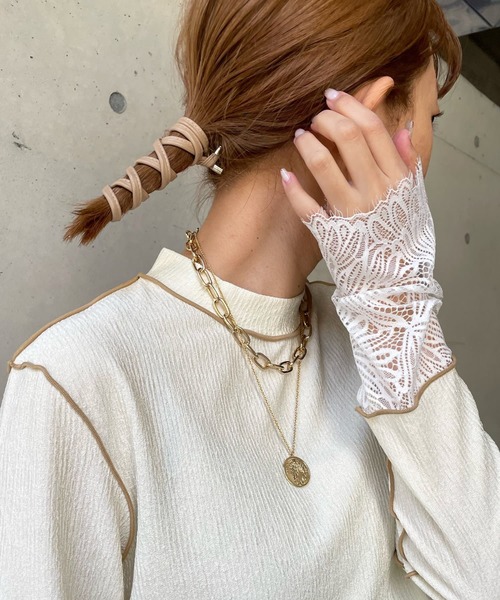 DouDou（ドゥドゥ）の「レース切替袖メロートップス（Tシャツ/カットソー・レディース・ネイビー/オフホワイト/ブラック/アイボリー/ベージュ・FREE）」の6枚目の写真