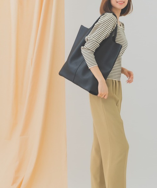 RODE SKO（ロデスコ）の「レザーライクトートバッグ（トートバッグ・レディース・カーキ/シルバー/ゴールド/グレー系その他/アイボリー/ブラック・ONE）」の14枚目の写真