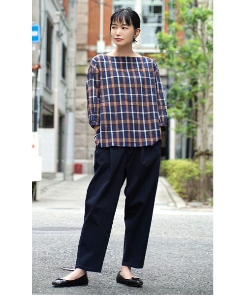 zootie(ズーティー)の「チェックコットンドビー ボートネックプルオーバー(シャツ/ブラウス・レディース・ネイビー/ライトグレー・M)」の6枚目の写真