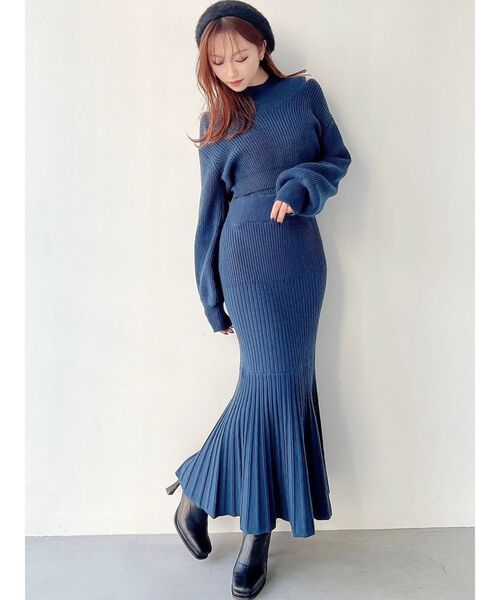 RESEXXY（リゼクシー）の「バックリボンセットニットワンピース（ワンピース・レディース・レッド/ブルー/アイボリー/ブラック・FREE）」の11枚目の写真