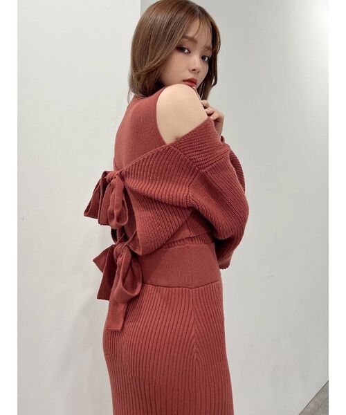 RESEXXY（リゼクシー）の「バックリボンセットニットワンピース（ワンピース・レディース・レッド/ブルー/アイボリー/ブラック・FREE）」の20枚目の写真