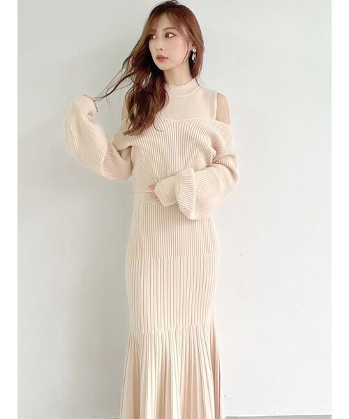 RESEXXY（リゼクシー）の「バックリボンセットニットワンピース（ワンピース・レディース・レッド/ブルー/アイボリー/ブラック・FREE）」の8枚目の写真