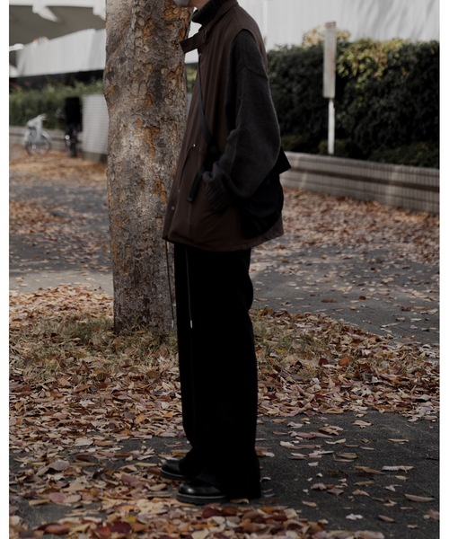 INTER FACTORY(インターファクトリー)の「ファッションインフルエンサー yuuki - High neck military vest / ハイネックミリタリーベスト made in INTER FACTORY(ベスト・メンズ・ブラウン/ブラック・FREE)」の6枚目の写真