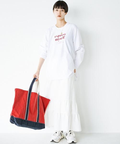 haco!（ハコ）の「自分らしさを出す一歩！コーデも気分も盛り上げて　落ち着きすぎずに大人っぽく見せるオリジナルロゴTシャツby who made me（Tシャツ/カットソー・レディース・オフホワイト/杢グレー・SMALL/MEDIUM/LARGE/X-LARGE）」の4枚目の写真