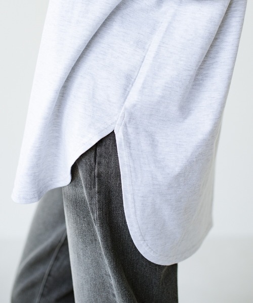 haco!（ハコ）の「自分らしさを出す一歩！コーデも気分も盛り上げて　落ち着きすぎずに大人っぽく見せるオリジナルロゴTシャツby who made me（Tシャツ/カットソー・レディース・オフホワイト/杢グレー・SMALL/MEDIUM/LARGE/X-LARGE）」の17枚目の写真