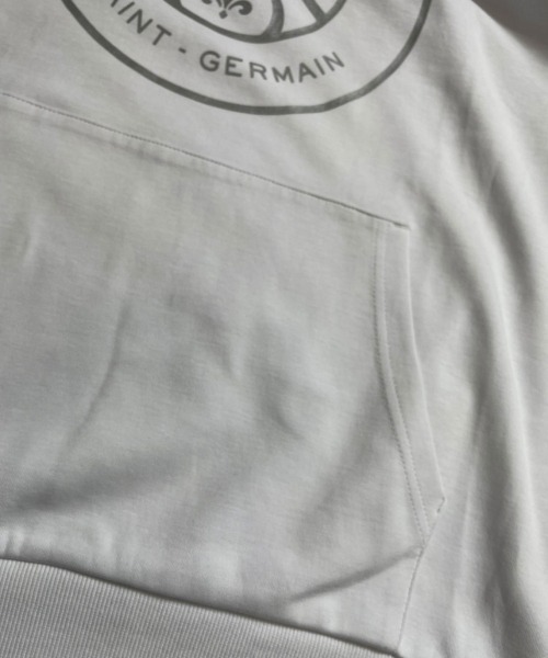 PARIS SAINT-GERMAIN(パリサンジェルマン)の「PSG-Hoodie【Emblem】/パリサンジェルマン エンブレム パーカー(パーカー・メンズ・ホワイト/ブラック・L/XL/M)」の6枚目の写真