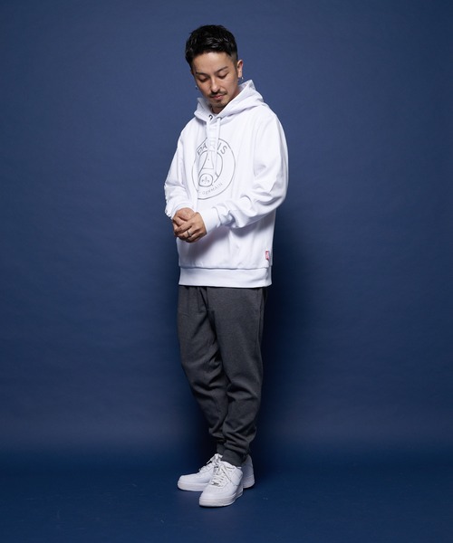 PARIS SAINT-GERMAIN(パリサンジェルマン)の「PSG-Hoodie【Emblem】/パリサンジェルマン エンブレム パーカー(パーカー・メンズ・ホワイト/ブラック・L/XL/M)」の13枚目の写真