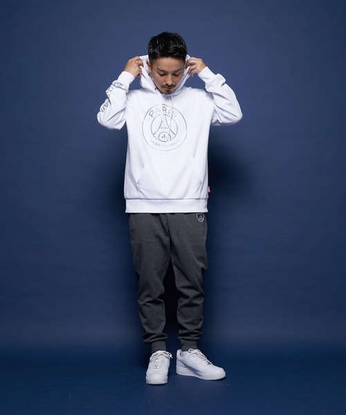 PARIS SAINT-GERMAIN(パリサンジェルマン)の「PSG-Hoodie【Emblem】/パリサンジェルマン エンブレム パーカー(パーカー・メンズ・ホワイト/ブラック・L/XL/M)」の17枚目の写真