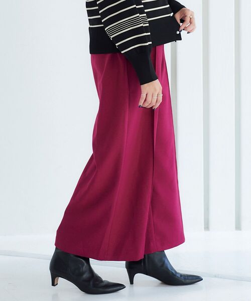 le.coeur blanc(ルクールブラン)の「ウールライクワイドクロップドパンツ(スラックス・レディース・グレイッシュベージュ/ピンク系その他/ダークグリーン/ブラック/ブルー・36/38)」の19枚目の写真