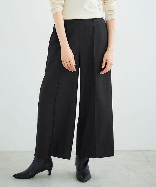 le.coeur blanc(ルクールブラン)の「ウールライクワイドクロップドパンツ(スラックス・レディース・グレイッシュベージュ/ピンク系その他/ダークグリーン/ブラック/ブルー・36/38)」の13枚目の写真