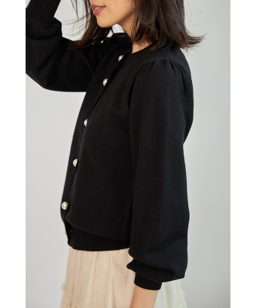 &. NOSTALGIA（アンドドットノスタルジア）の「パールボタンカーディガン（カーディガン/ボレロ・レディース・アイボリー/ブラック/レッド/キャメル・FREE）」の8枚目の写真