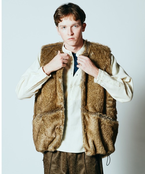 SUNNY  SPORTS（サニースポーツ）の「SUNNY SPORTS / サニースポーツ BIG FUR VEST ビッグ ファーベストユニセックス（ベスト・メンズ・ブラウン/グレー・MEDIUM/FREE）」の5枚目の写真