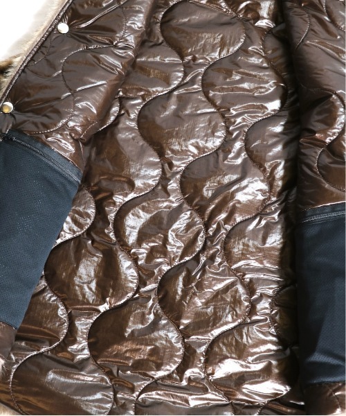 SUNNY  SPORTS（サニースポーツ）の「SUNNY SPORTS / サニースポーツ BIG FUR VEST ビッグ ファーベストユニセックス（ベスト・メンズ・ブラウン/グレー・MEDIUM/FREE）」の12枚目の写真