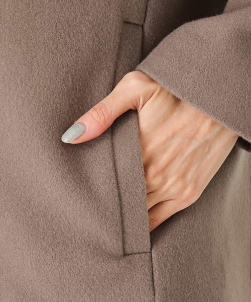 MK MICHEL KLEIN(エムケーミッシェルクラン)の「Super100sウールPコート(ピーコート・レディース・ライトグレー/ブラック/ピンク/モカ・38)」の13枚目の写真