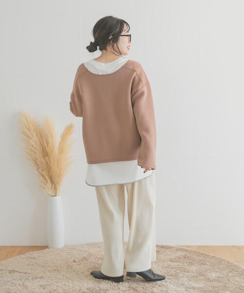 ITEMS URBANRESEARCH（アイテムズ アーバンリサーチ）の「ダンボールVネックプルオーバー（Tシャツ/カットソー・レディース・チャコールグレー/モカ/ベージュ・FREE）」の19枚目の写真