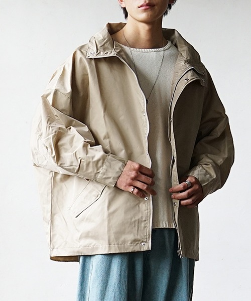 ドルマンシルエットマウンテンパーカー（マウンテンパーカー