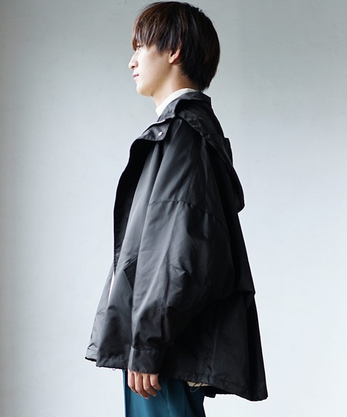 MinoriTY（マイノリティ）の「ドルマンシルエットマウンテンパーカー（マウンテンパーカー・メンズ・ブラック/ベージュ/グレイッシュベージュ・L/M）」の17枚目の写真