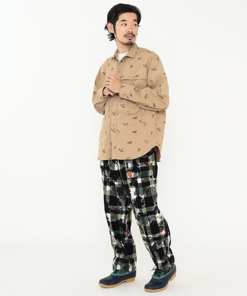 BEAMS PLUS（ビームスプラス）の「BEAMS PLUS / ウール チェック カモフラージュプリント ブッシュパンツ（その他パンツ・メンズ・ホワイト/レッド・SMALL/MEDIUM/LARGE/X-LARGE）」の11枚目の写真