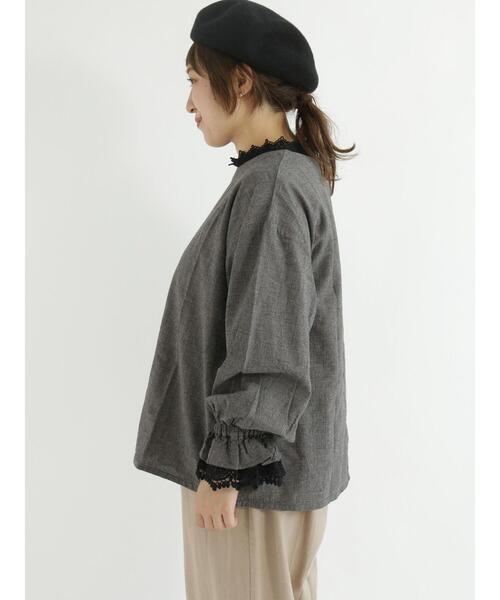 Samansa Mos2（サマンサ モスモス）の「袖口レースレイヤードTブラウス（シャツ/ブラウス・レディース・ブラック/グリーン/ネイビー/キナリ・ﾌﾘ-）」の21枚目の写真