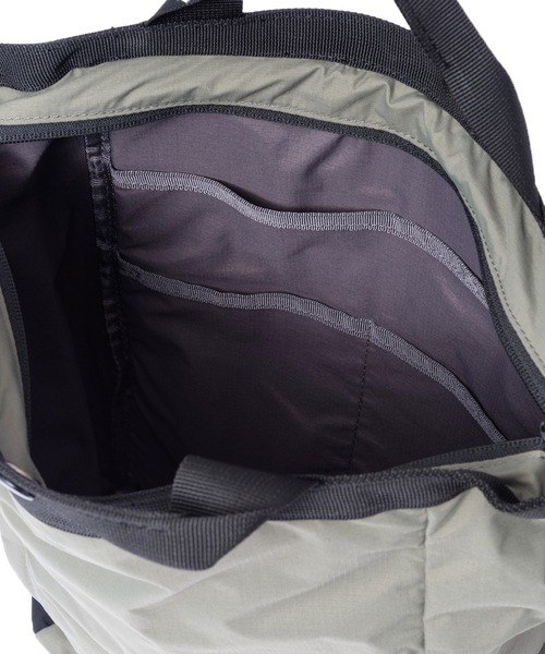 BEAMS DESIGN(ビームス デザイン)の「BEAMS DESIGN (ビームスデザイン) RIPSTOP TOWN2WAY バッグパック(バックパック/リュック・メンズ・カーキ/ブラウン/ブラック・FREE)」の9枚目の写真