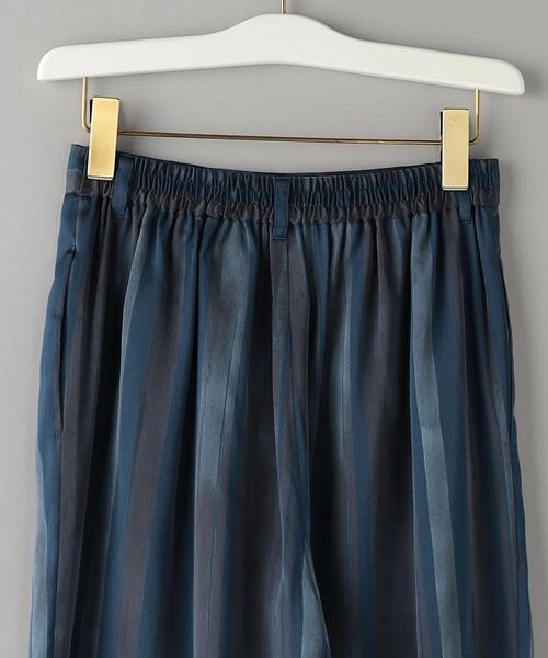 BEAUTY&YOUTH UNITED ARROWS（ビューティーアンドユースユナイテッドアローズ）の「マットサテン ハンドストライプ バックゴム パンツ -ウォッシャブル-（その他パンツ・レディース・コバルトブルー/ダークブラウン・S/M）」の15枚目の写真