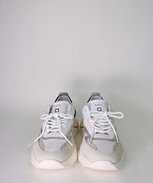 D.A.T.E.（デイト）の「【D.A.T.E】FUGA DRAGON WHITE-BEIGE