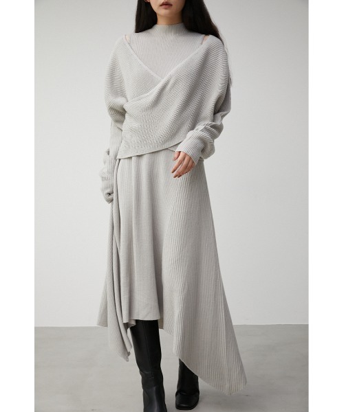 AZUL by moussy(アズールバイマウジー)の「IRREGULAR HEM FLARE SET OP/イレギュラーヘムフレアーセットワンピース(ワンピース・レディース・ブラック/ダークベージュ/ライトグレー・MEDIUM/SMALL)」の3枚目の写真