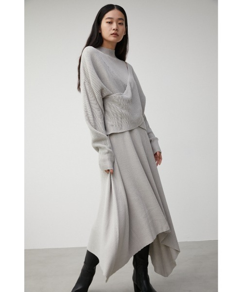 AZUL by moussy(アズールバイマウジー)の「IRREGULAR HEM FLARE SET OP/イレギュラーヘムフレアーセットワンピース(ワンピース・レディース・ブラック/ダークベージュ/ライトグレー・MEDIUM/SMALL)」の14枚目の写真