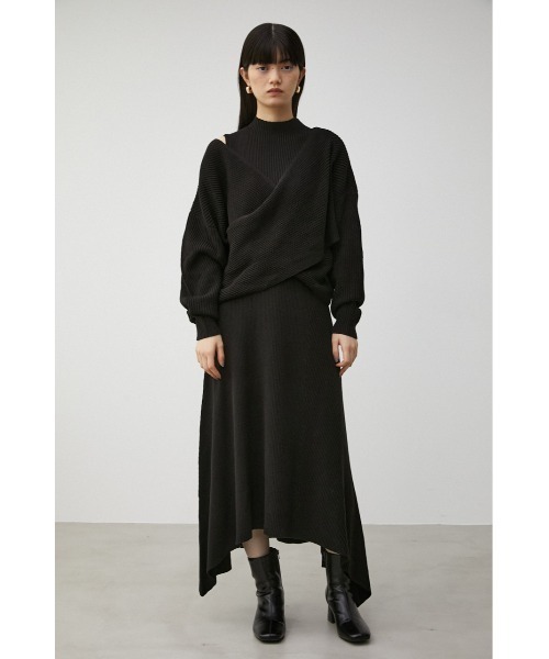 AZUL by moussy(アズールバイマウジー)の「IRREGULAR HEM FLARE SET OP/イレギュラーヘムフレアーセットワンピース(ワンピース・レディース・ブラック/ダークベージュ/ライトグレー・MEDIUM/SMALL)」の7枚目の写真
