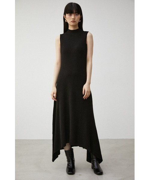 AZUL by moussy(アズールバイマウジー)の「IRREGULAR HEM FLARE SET OP/イレギュラーヘムフレアーセットワンピース(ワンピース・レディース・ブラック/ダークベージュ/ライトグレー・MEDIUM/SMALL)」の13枚目の写真