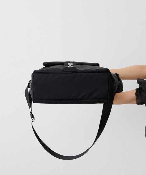 ear PAPILLONNER（イアパピヨネ）の「【BURLAP OUTFITTER×ear】メタル