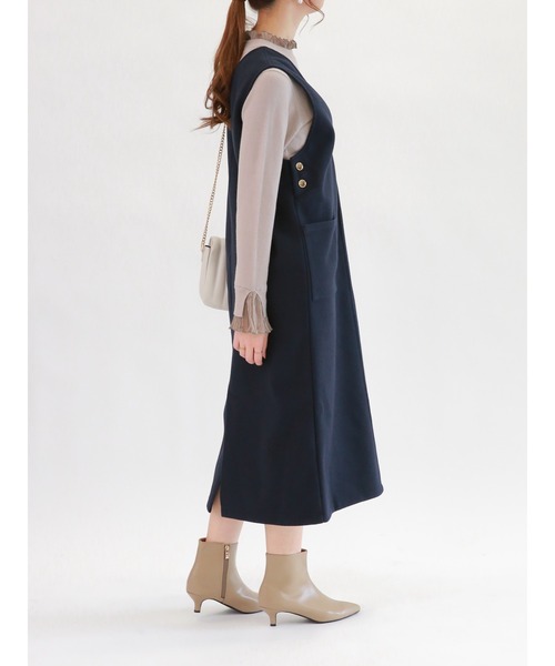 Te chichi（テチチ）の「サイド釦ポケット付ジャンパースカート（ジャンパースカート・レディース・チャコールグレー/ネイビー・ﾌﾘ-）」の5枚目の写真