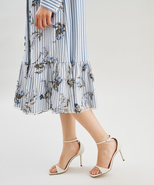 GRACE CONTINENTAL（グレースコンチネンタル）の「スズラン刺繍シャツ