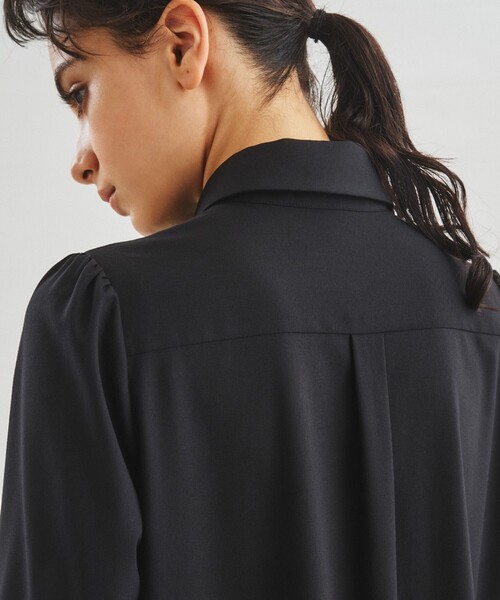 グレースコンチネンタル ダイアグラム スズラン刺繍シャツワンピース 黒 GRACE CONTINENTAL（グレースコンチネンタル）の「スズラン刺繍シャツ