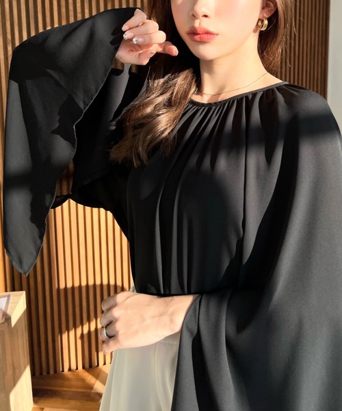 moment+（モーメントプラス）の「シフォンジョーゼットスリットフレア