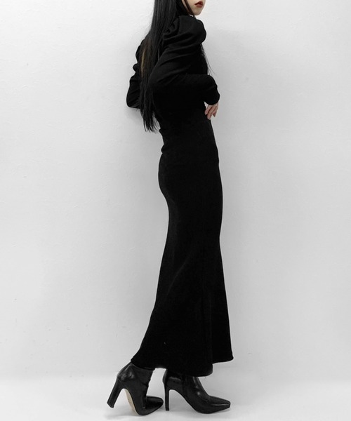 LVEU.(ラブユ.)の「Button design slit rib mermaid skirt / ボタンデザインスリットリブマーメイドスカート(スカート・レディース・ブラック・FREE)」の3枚目の写真