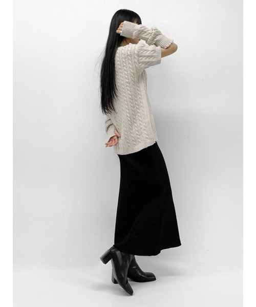 LVEU.(ラブユ.)の「Button design slit rib mermaid skirt / ボタンデザインスリットリブマーメイドスカート(スカート・レディース・ブラック・FREE)」の12枚目の写真