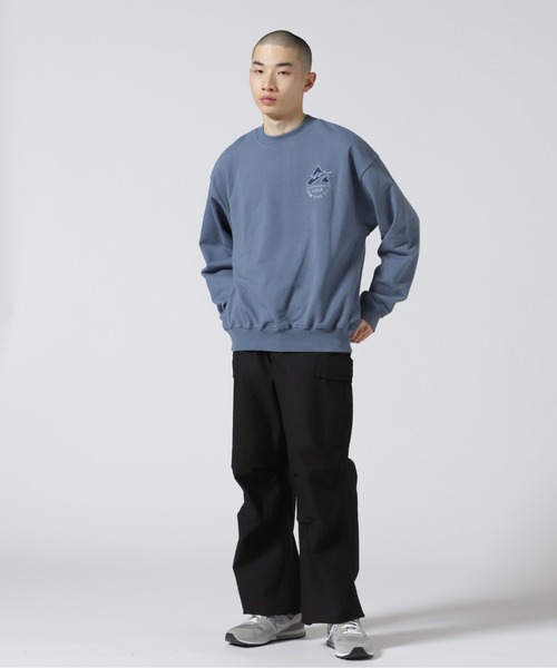 AVIREX(アヴィレックス)の「【WEB&DEPOT限定】SAME TONE CREW NECK SWEAT / セイム トーン クルーネック スウェット / AVIREX / アヴィレックス(スウェット・メンズ・ブラック/ブルーグレー/オートミール・MEDIUM/LARGE/X-LARGE/XX-LARGE/FREE)」の6枚目の写真