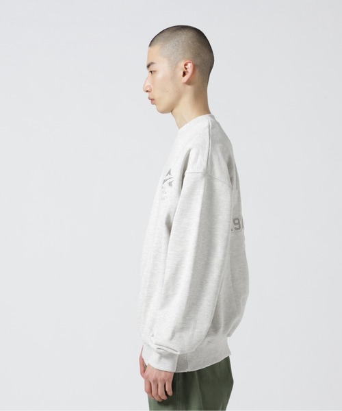AVIREX(アヴィレックス)の「【WEB&DEPOT限定】SAME TONE CREW NECK SWEAT / セイム トーン クルーネック スウェット / AVIREX / アヴィレックス(スウェット・メンズ・ブラック/ブルーグレー/オートミール・MEDIUM/LARGE/X-LARGE/XX-LARGE/FREE)」の11枚目の写真