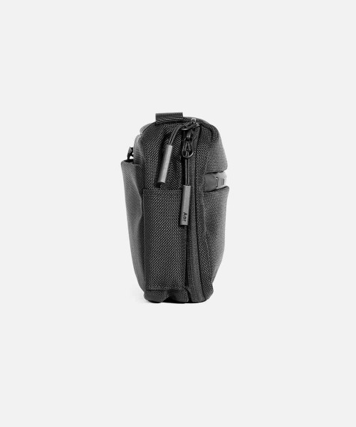 Aer(エアー)の「Aer(エアー)Travel Kit 2 BLACK AER-21039 正規商品(ハンドバッグ・メンズ・ブラック・F)」の6枚目の写真