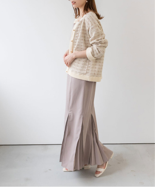 RANDA（ランダ）の「ラメ混ツイードライクニットカーディガン（カーディガン/ボレロ・レディース・ブラック/ホワイト/ベージュ・FREE）」の20枚目の写真